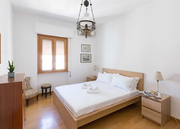 Апартаменты Casa Arezzo - Silenzioso Trilocale Con Terrazzino Privato - Cale 06 Рим